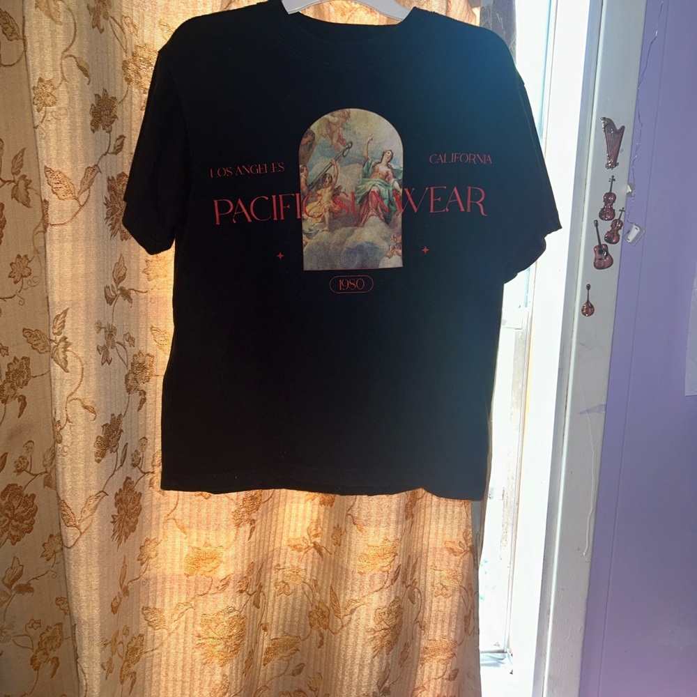 PacSun Black Graphic Tee